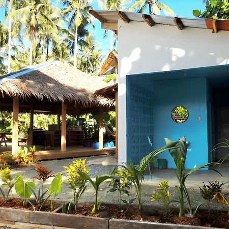Three Little Birds Surf Hostel General Luna  Exterior photo