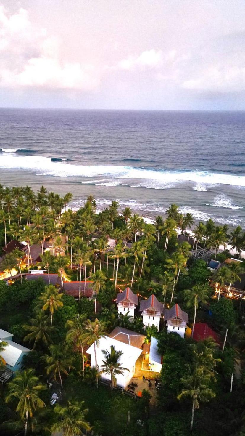 Three Little Birds Surf Hostel General Luna  Exterior photo